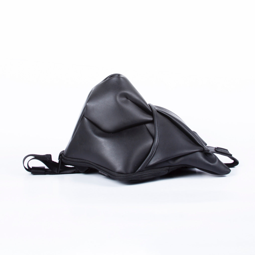 摺紙男屍袋 Origbag 狼包 黑色牛仔布