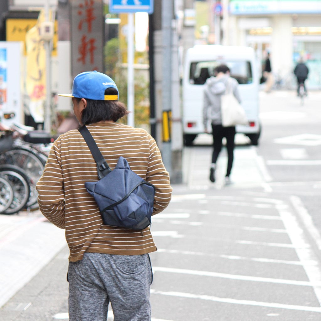 摺紙男屍袋 Origbag 狼包 黑色牛仔布