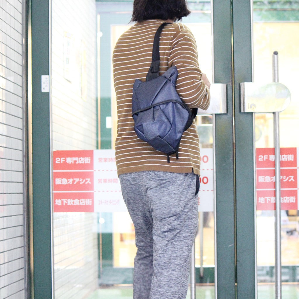 摺紙男屍袋 Origbag 狼包 黑色牛仔布