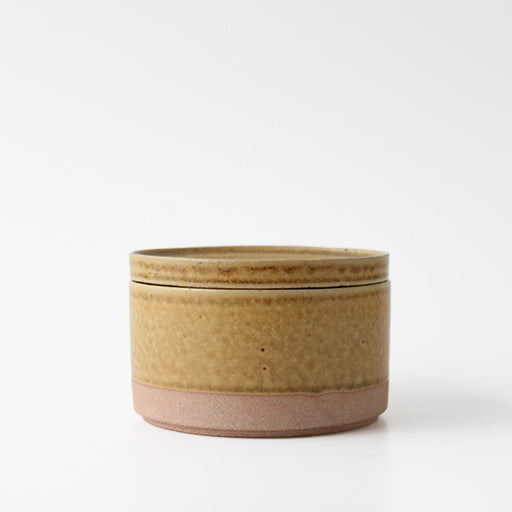 信楽焼に入ったたぬきクッキー蓋状態_イエロー