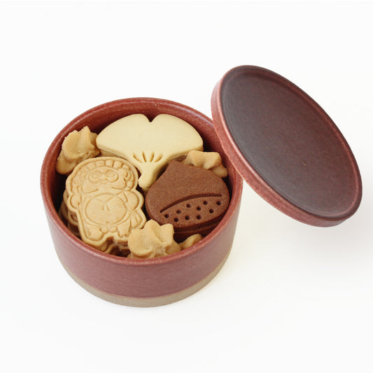 信楽焼に入ったたぬきクッキー_レッド_秋