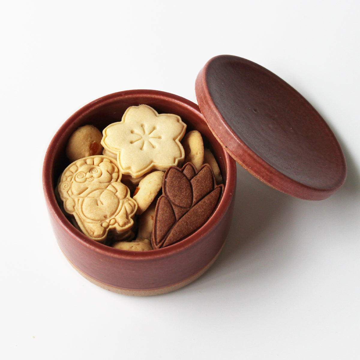 信楽焼に入ったたぬきクッキー春ver_レッド